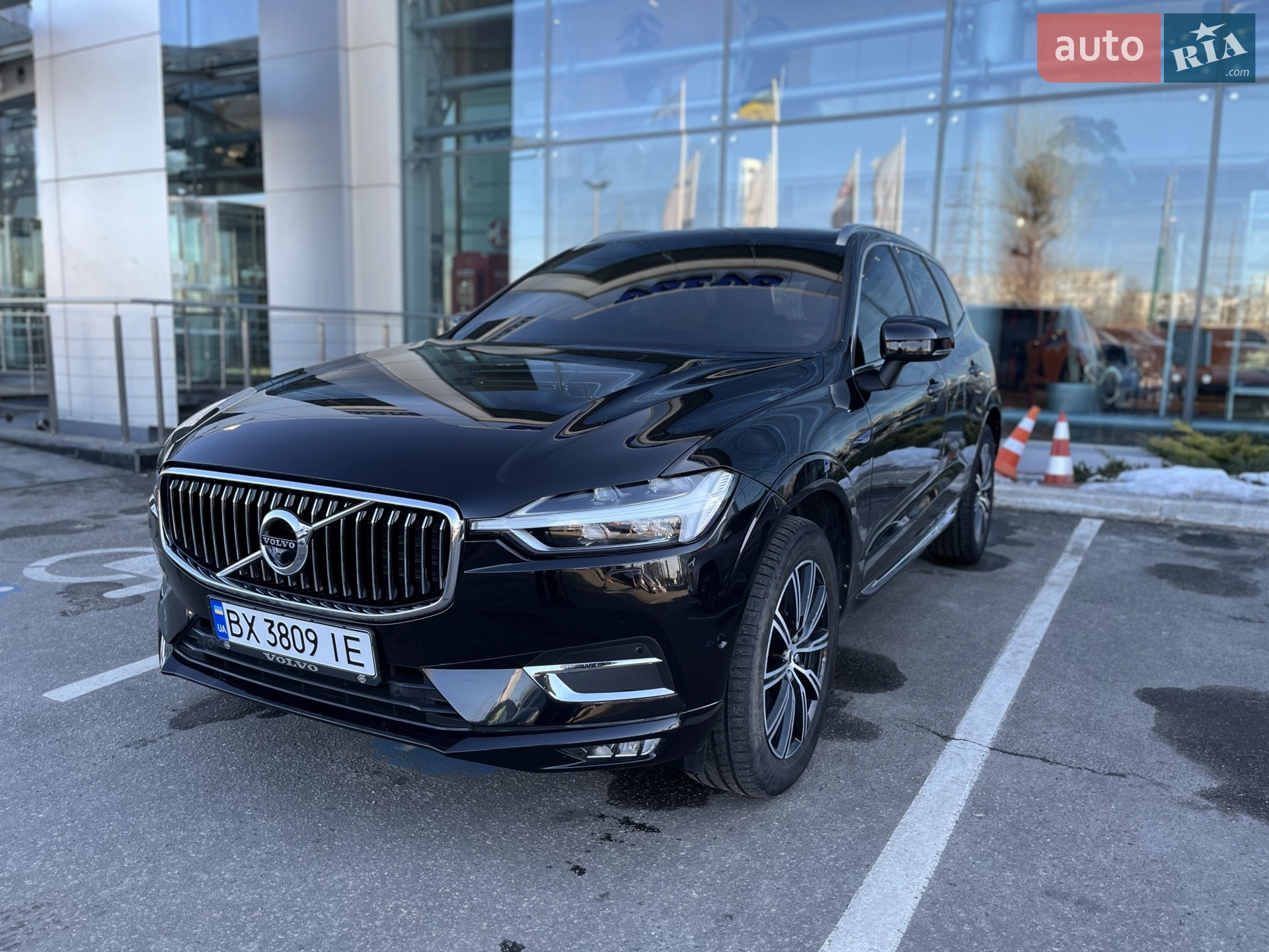2017 Volvo XC60 - мініатюра 4