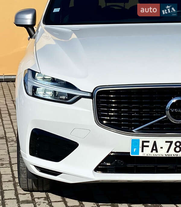 Внедорожник / Кроссовер Volvo XC60 2018 в Ровно