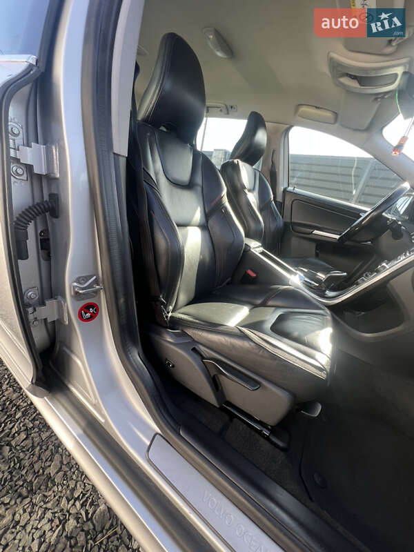 Внедорожник / Кроссовер Volvo XC60 2017 в Луцке фото 24 Внедорожник / Кроссовер Volvo XC60 2017 в Луцке