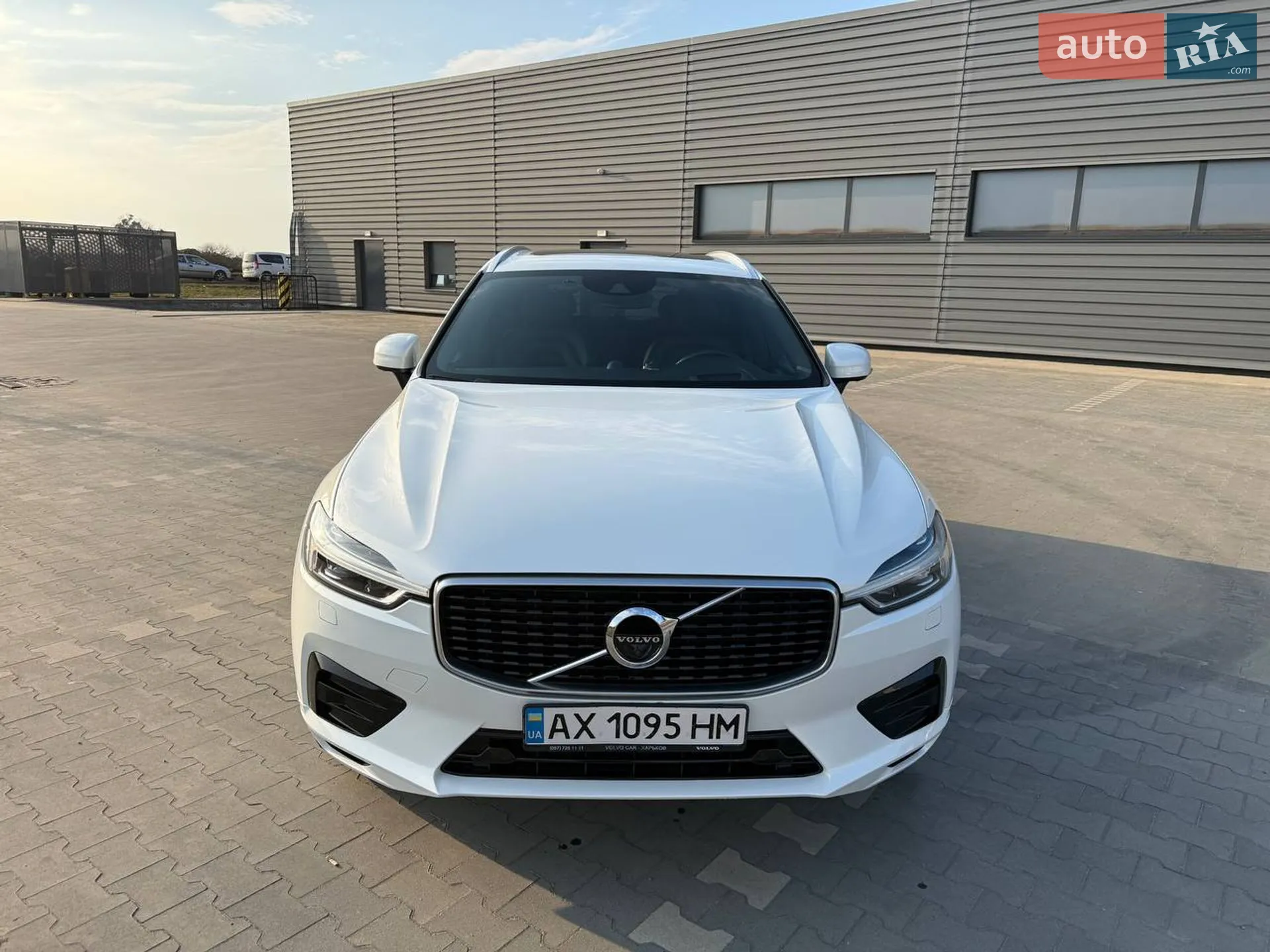 2018 Volvo XC60 - мініатюра 3
