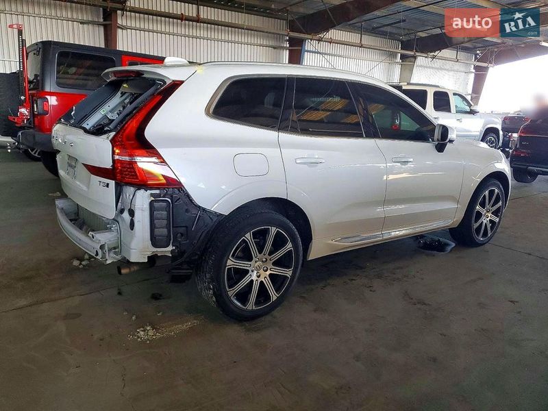 Внедорожник / Кроссовер Volvo XC60 2021 в Виннице