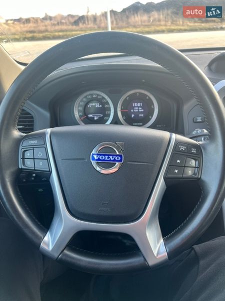 Позашляховик / Кросовер Volvo XC60 2010 в Луцьку