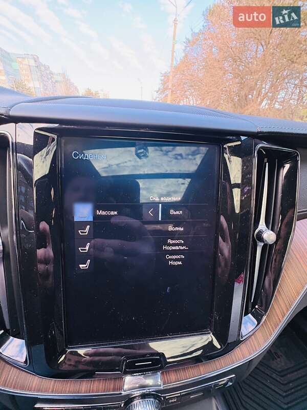 Внедорожник / Кроссовер Volvo XC60 2018 в Днепре