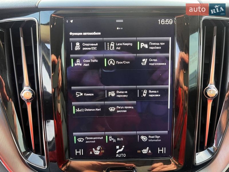 Внедорожник / Кроссовер Volvo XC60 2017 в Львове