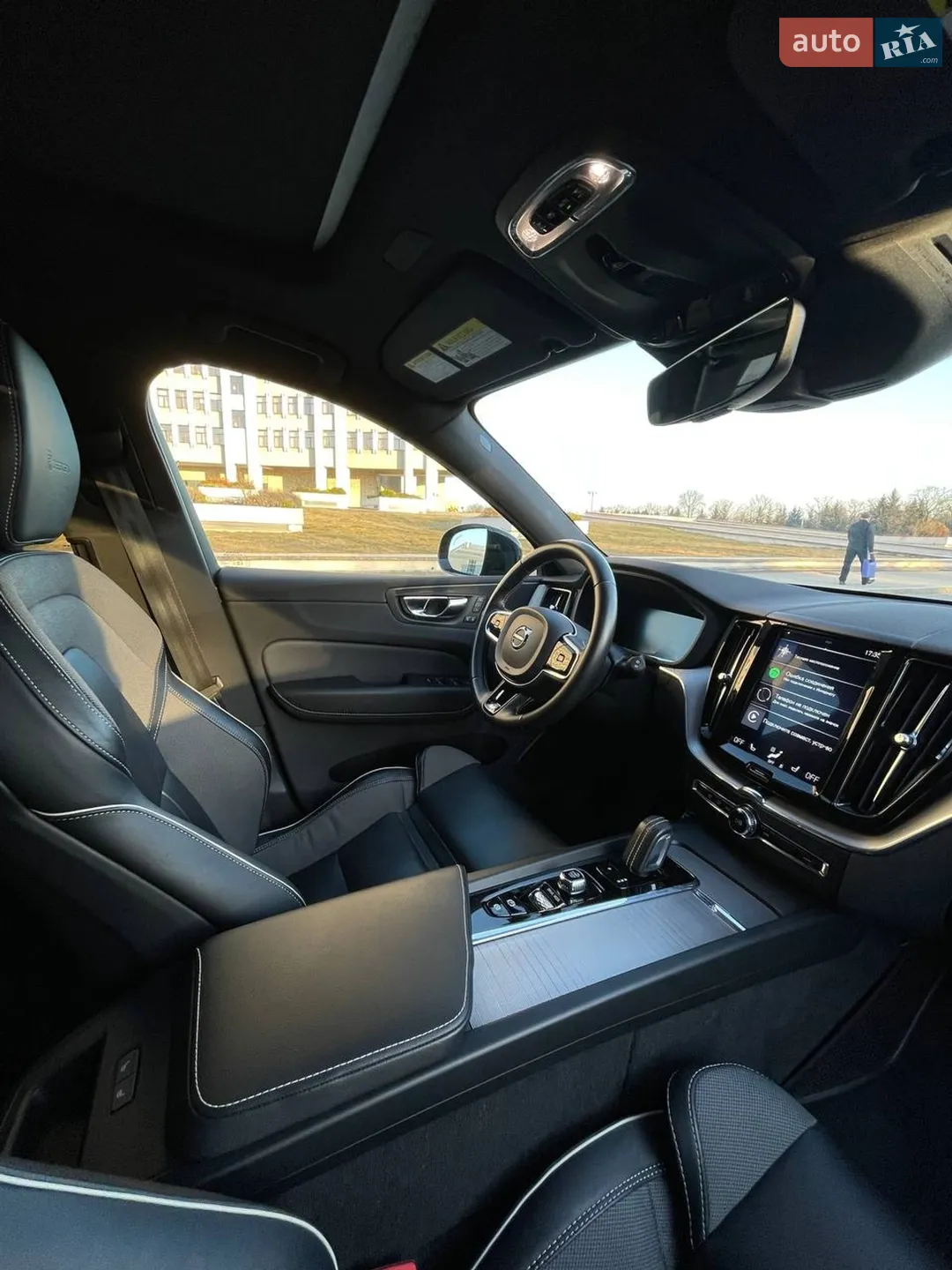 2020 Volvo XC60 - мініатюра 18