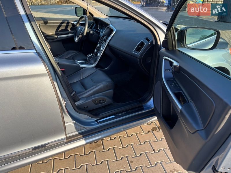 Позашляховик / Кросовер Volvo XC60 2016 в Коломиї