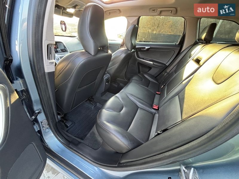 Позашляховик / Кросовер Volvo XC60 2016 в Коломиї