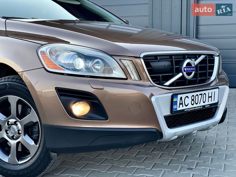 Внедорожник / Кроссовер Volvo XC60 2008 в Ковеле