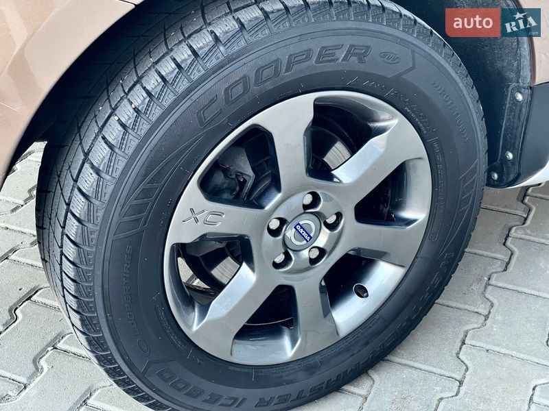 Внедорожник / Кроссовер Volvo XC60 2008 в Ковеле