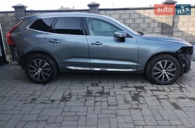 Внедорожник / Кроссовер Volvo XC60 2020 в Луцке