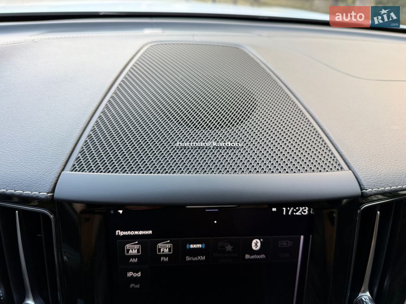 Внедорожник / Кроссовер Volvo XC60 2019 в Львове