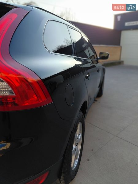 Внедорожник / Кроссовер Volvo XC60 2010 в Бердичеве
