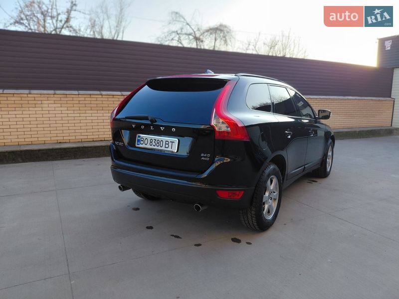 Внедорожник / Кроссовер Volvo XC60 2010 в Бердичеве