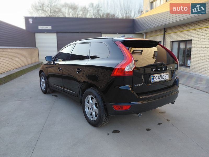 Внедорожник / Кроссовер Volvo XC60 2010 в Бердичеве
