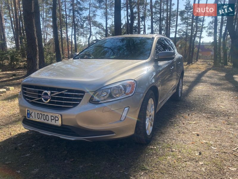 Внедорожник / Кроссовер Volvo XC60 2014 в Киеве