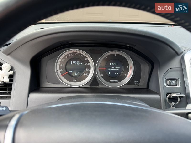 Позашляховик / Кросовер Volvo XC60 2013 в Житомирі