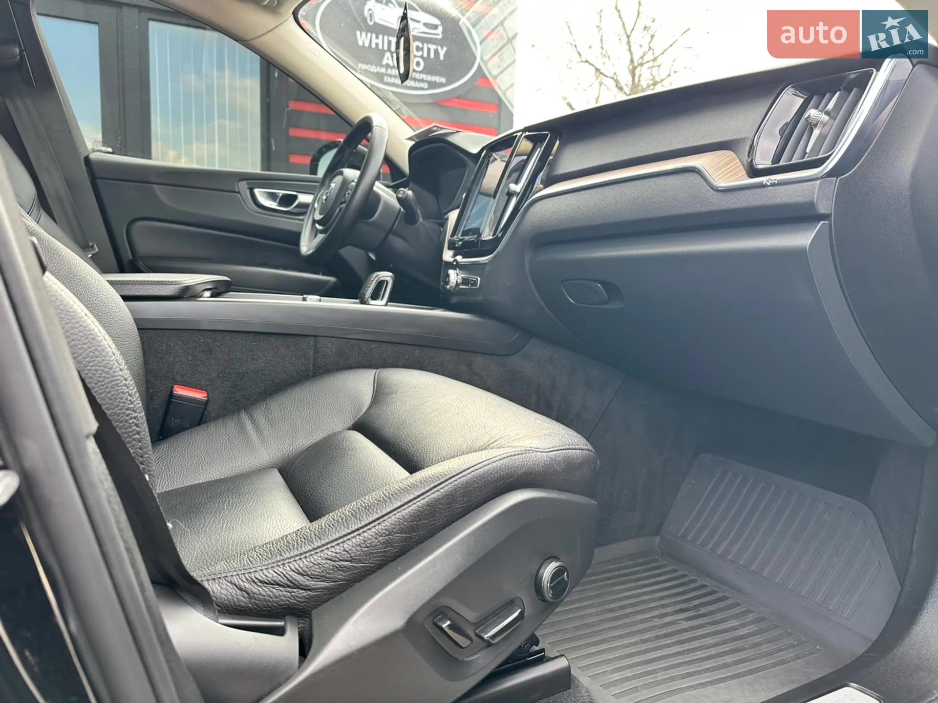 2021 Volvo XC60 - мініатюра 19