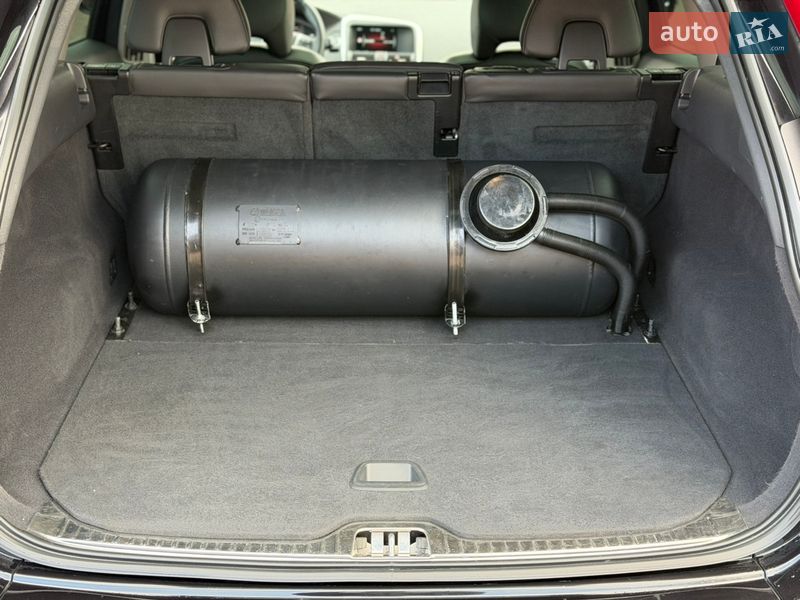 Внедорожник / Кроссовер Volvo XC60 2016 в Ровно фото 55 Внедорожник / Кроссовер Volvo XC60 2016 в Ровно