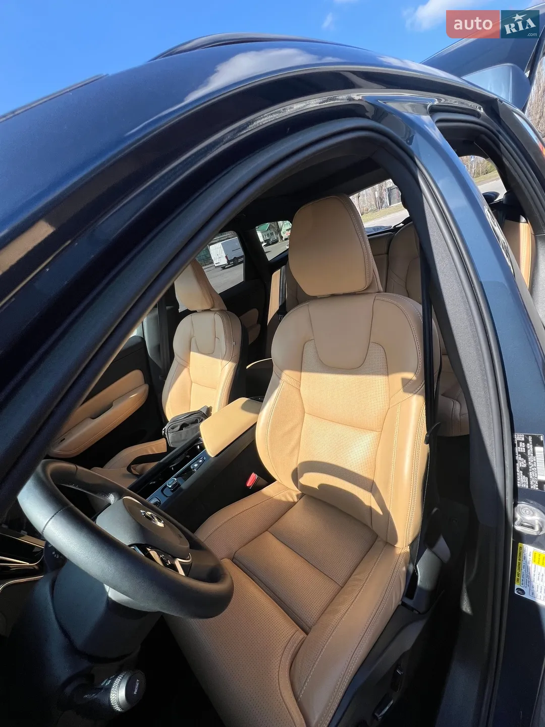 2023 Volvo XC60 - мініатюра 9