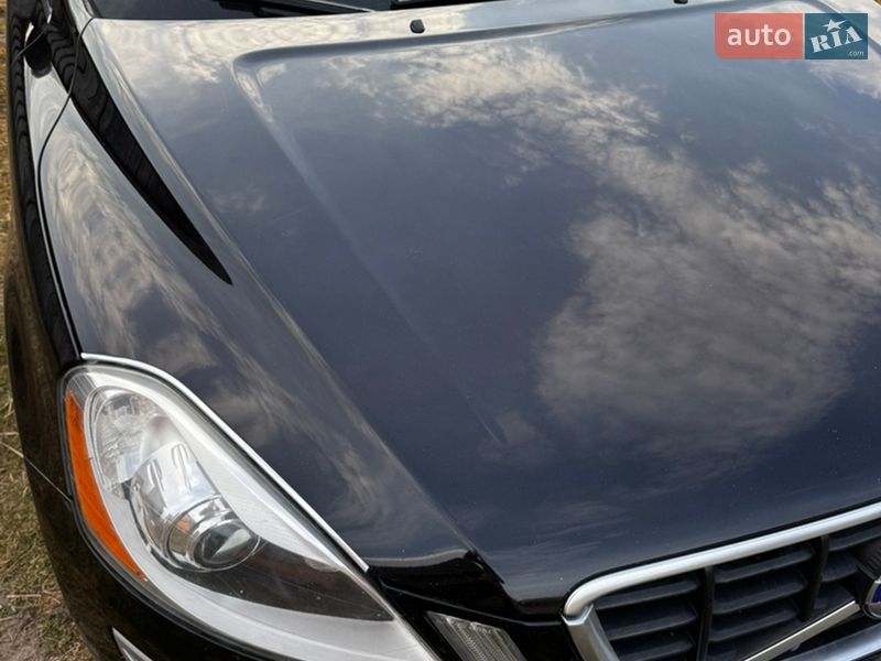 Позашляховик / Кросовер Volvo XC60 2011 в Камені-Каширському