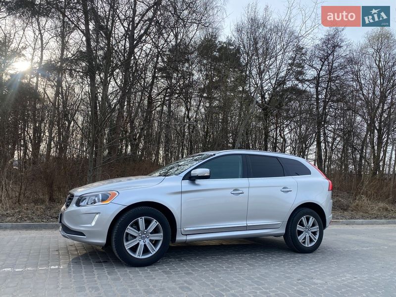 Позашляховик / Кросовер Volvo XC60 2016 в Новояворівську