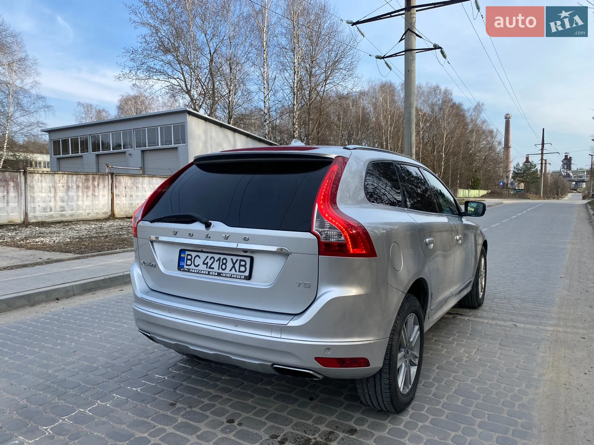 2016 Volvo XC60 - мініатюра 18