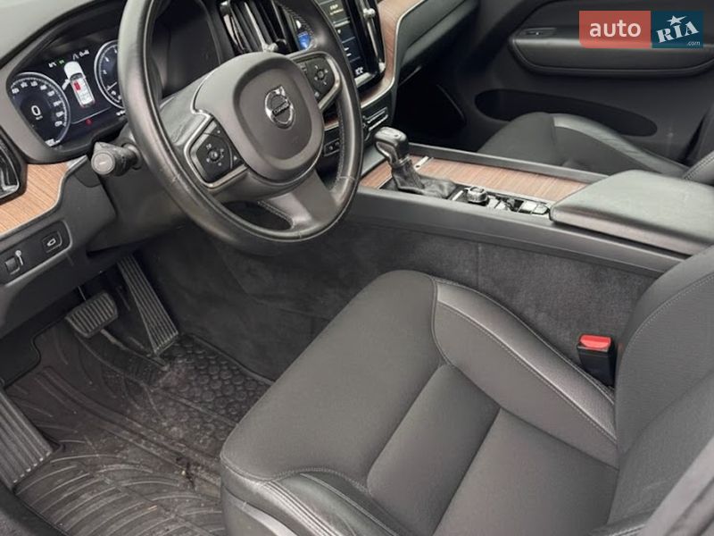 Внедорожник / Кроссовер Volvo XC60 2019 в Харькове фото 11 Внедорожник / Кроссовер Volvo XC60 2019 в Харькове