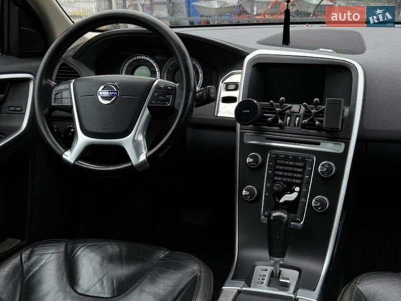Внедорожник / Кроссовер Volvo XC60 2010 в Киеве фото 15 Внедорожник / Кроссовер Volvo XC60 2010 в Киеве