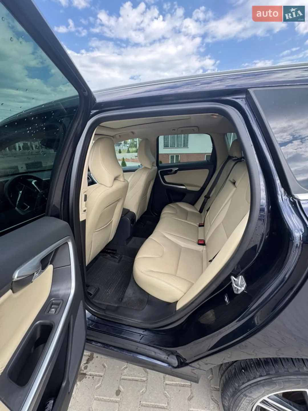 2017 Volvo XC60 - мініатюра 7
