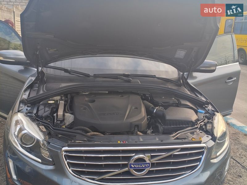 Внедорожник / Кроссовер Volvo XC60 2016 в Борисполе