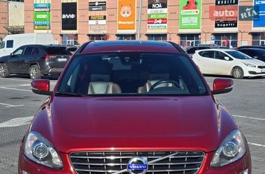 Позашляховик / Кросовер Volvo XC60 2015 в Львові