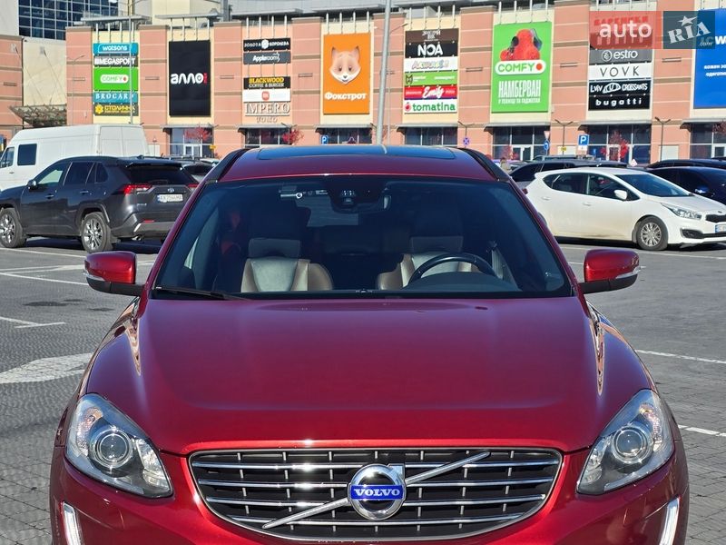Позашляховик / Кросовер Volvo XC60 2015 в Львові