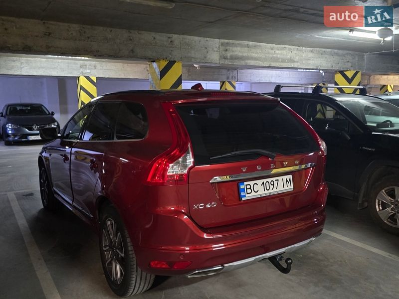 Позашляховик / Кросовер Volvo XC60 2015 в Львові