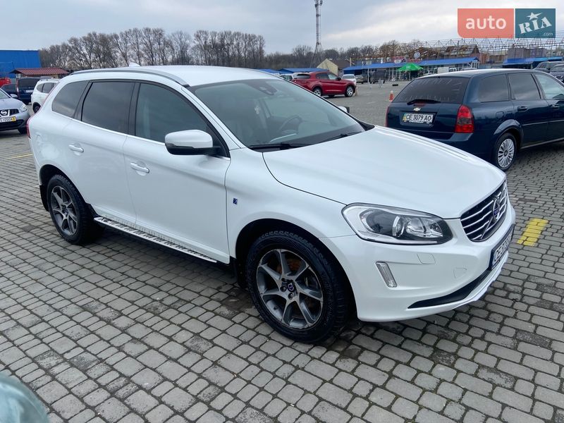 Позашляховик / Кросовер Volvo XC60 2014 в Чернівцях