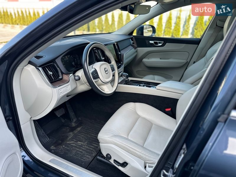Позашляховик / Кросовер Volvo XC60 2020 в Луцьку