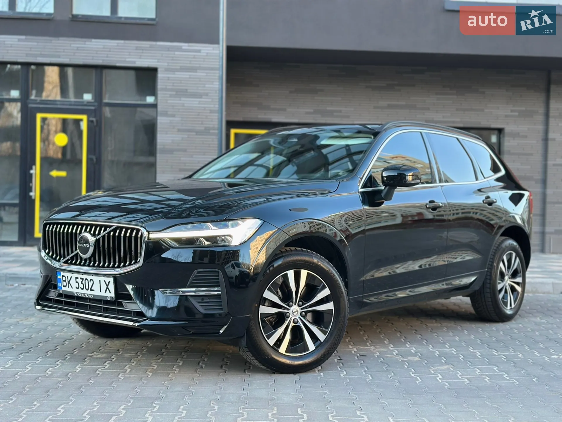 2022 Volvo XC60 - мініатюра 3