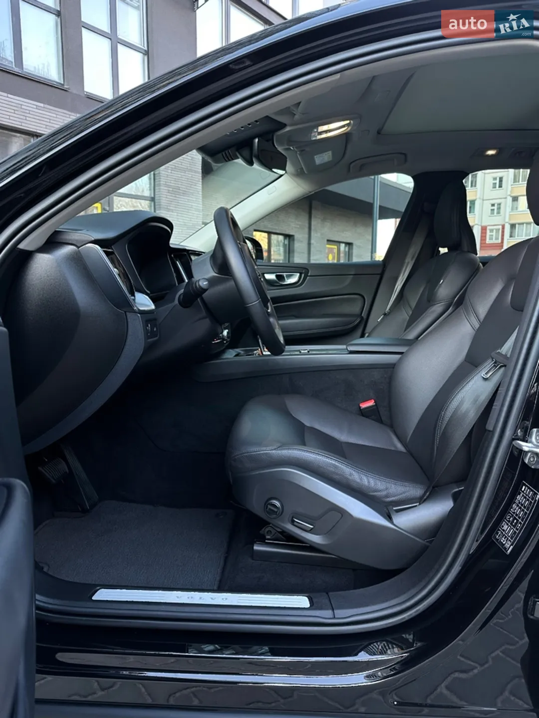 2022 Volvo XC60 - мініатюра 24