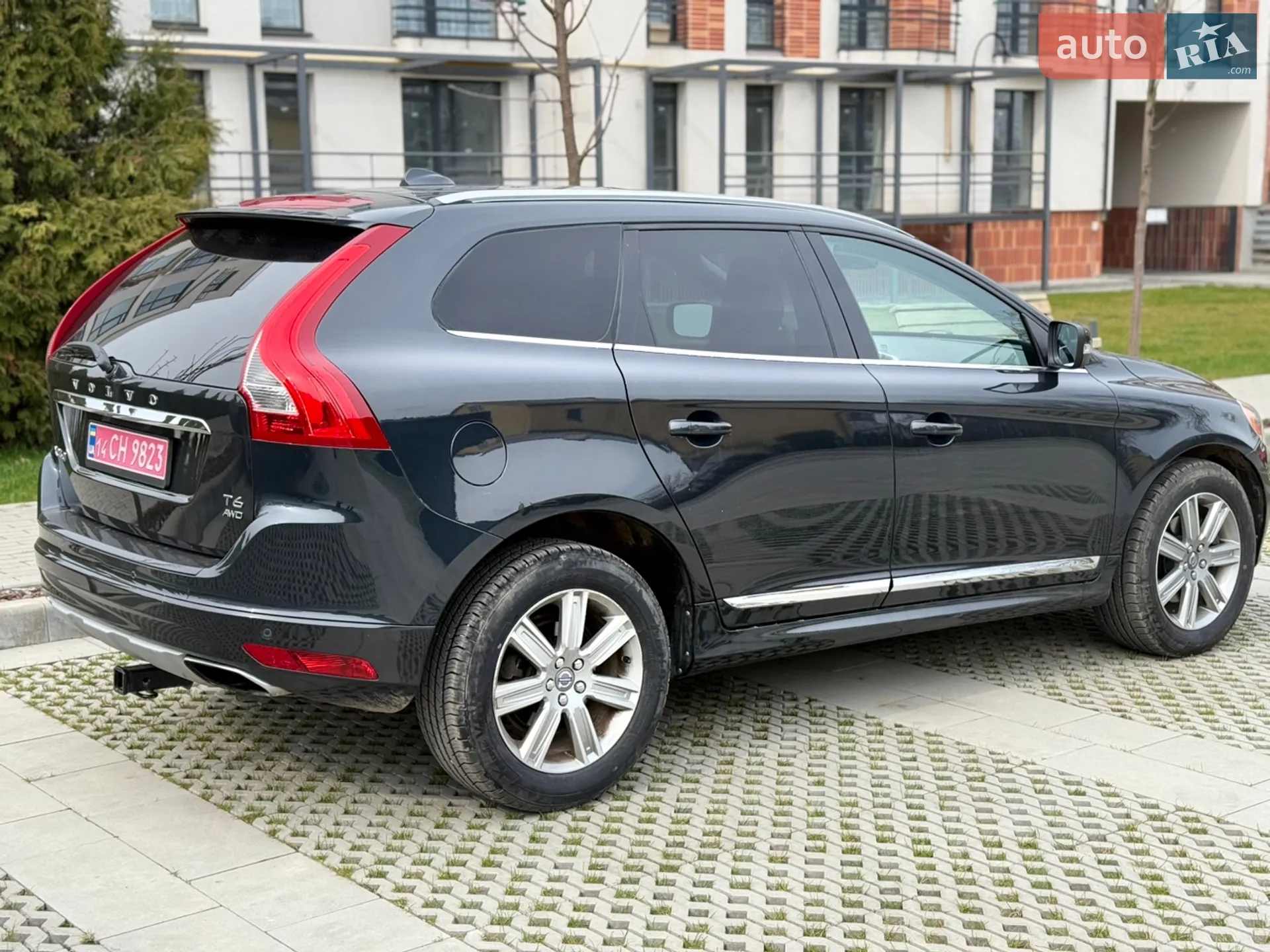 2016 Volvo XC60 - мініатюра 9