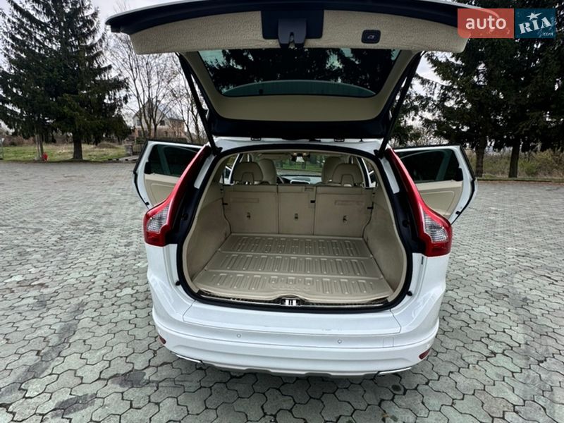 Позашляховик / Кросовер Volvo XC60 2015 в Дубні