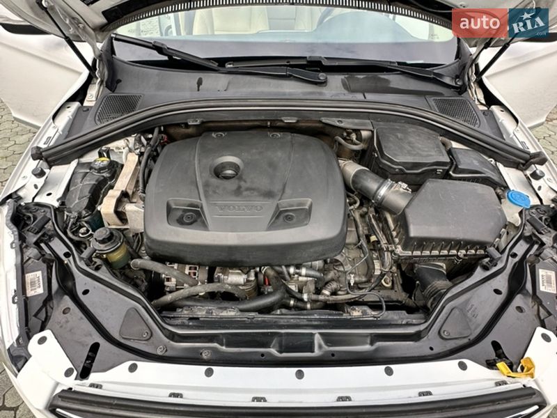 Позашляховик / Кросовер Volvo XC60 2015 в Дубні