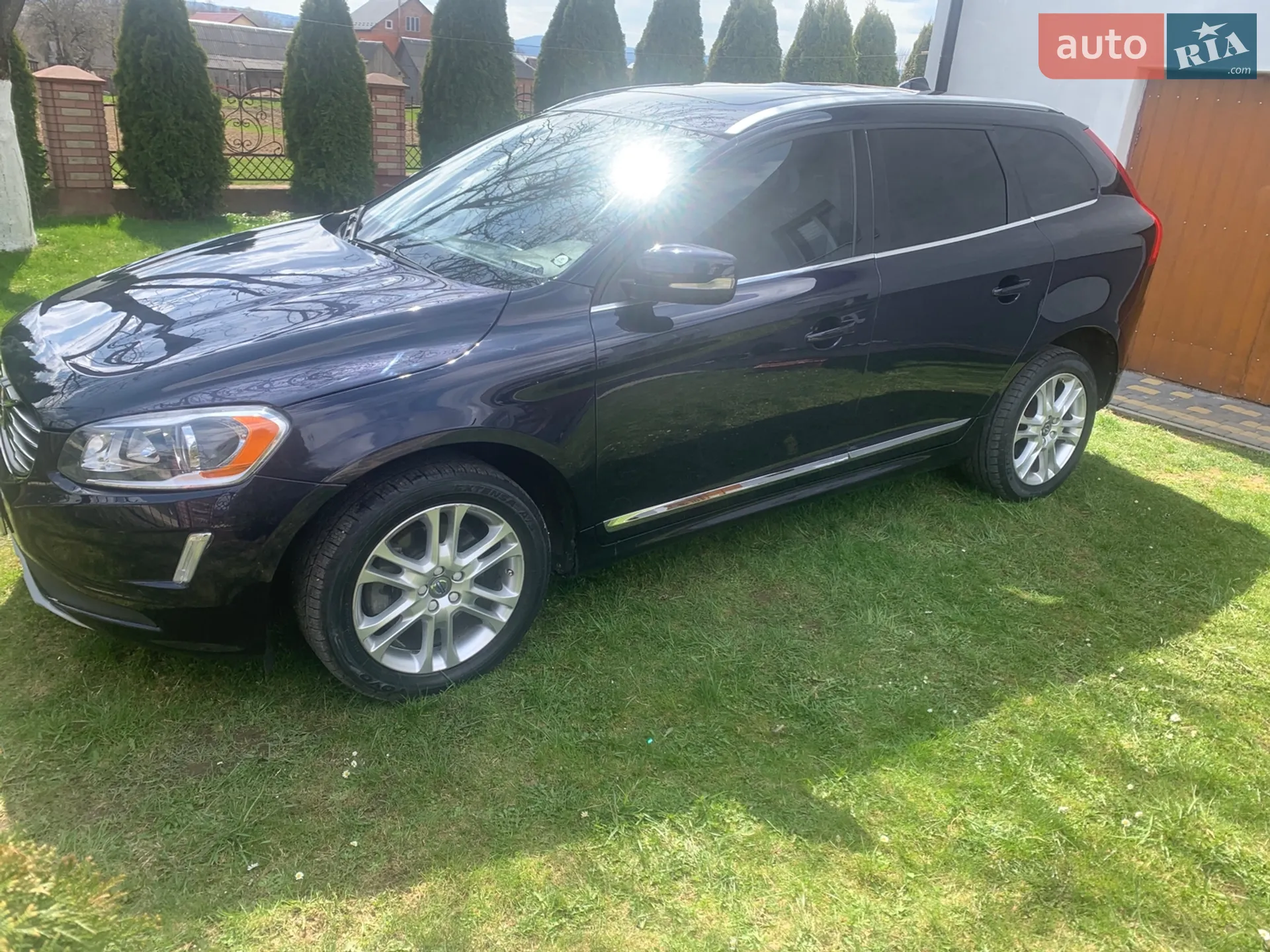 2015 Volvo XC60 - фото 1