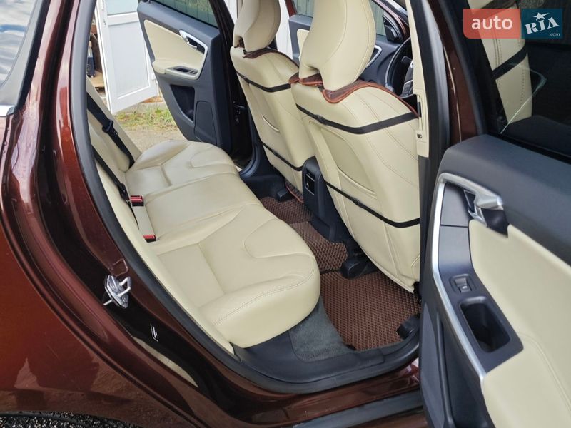 Внедорожник / Кроссовер Volvo XC60 2017 в Бердичеве фото 20 Внедорожник / Кроссовер Volvo XC60 2017 в Бердичеве