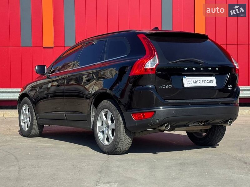 Позашляховик / Кросовер Volvo XC60 2012 в Києві