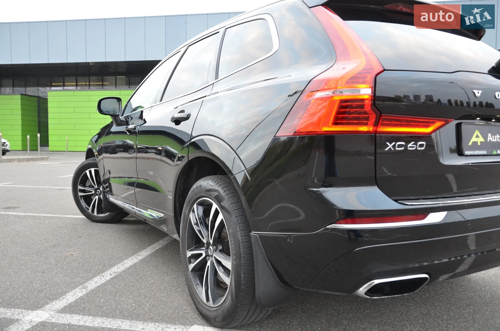2018 Volvo XC60 - мініатюра 9