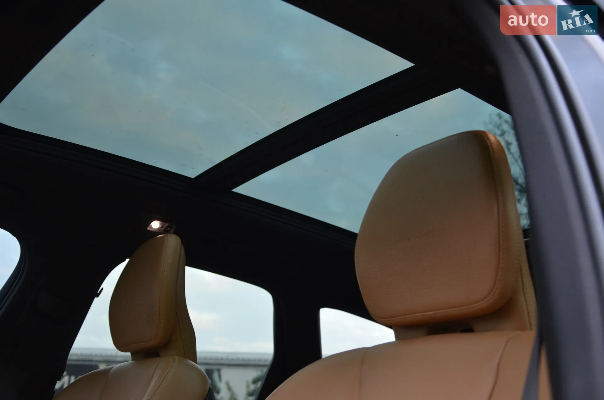 2018 Volvo XC60 - мініатюра 24