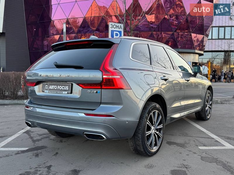 Внедорожник / Кроссовер Volvo XC60 2017 в Киеве