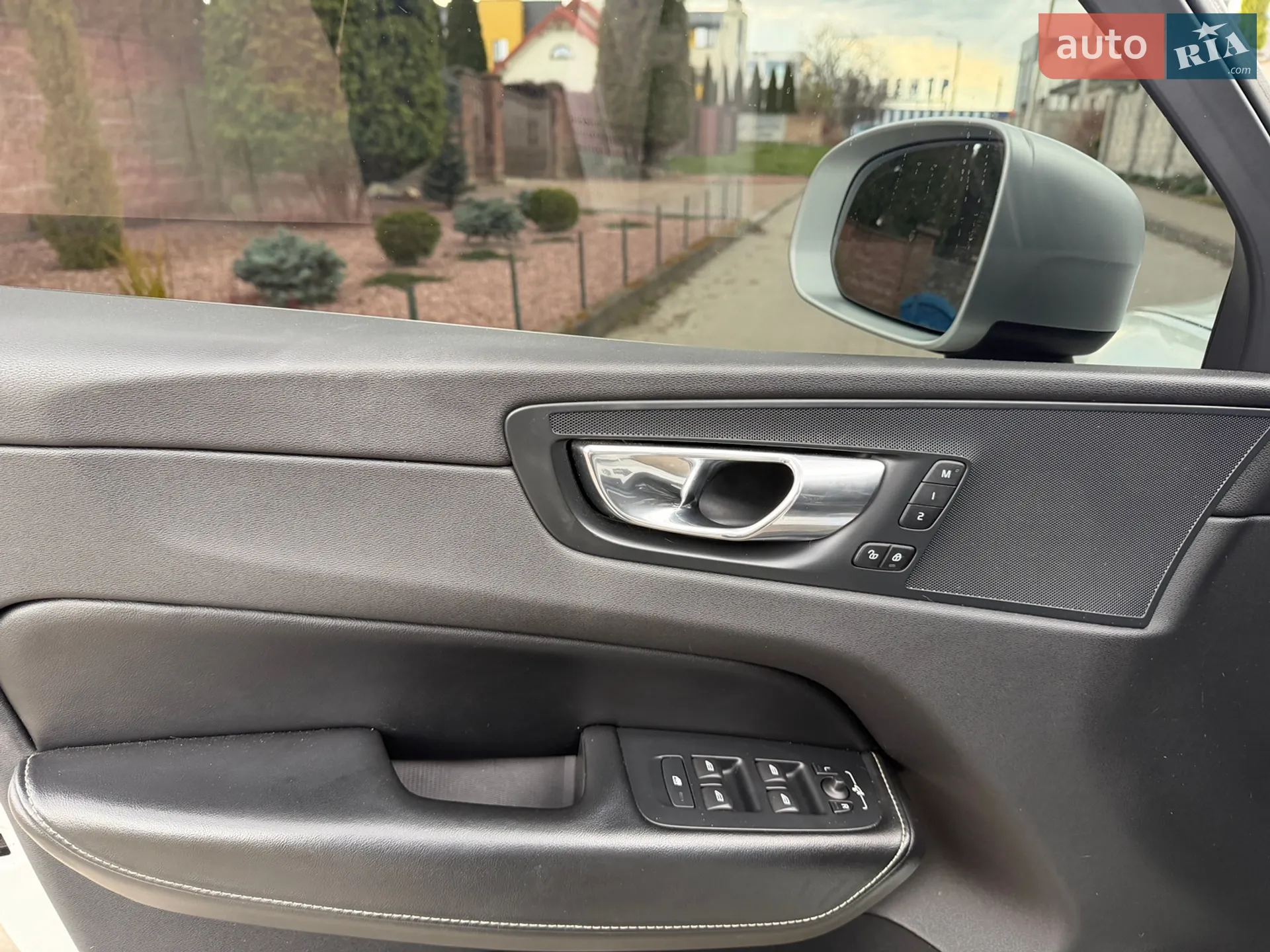 2018 Volvo XC60 - мініатюра 19