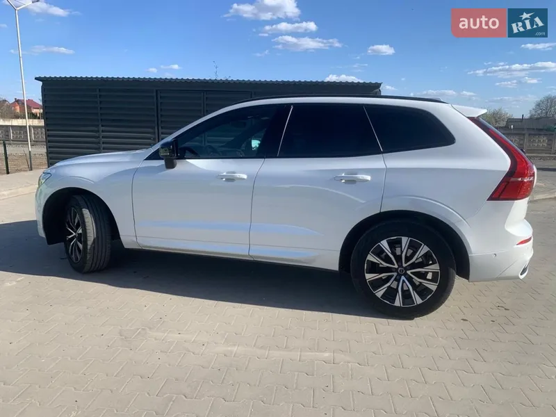 Volvo XC60 2023 VIN YV1UZK5V1P1322524 фото оголошення 13 з 75