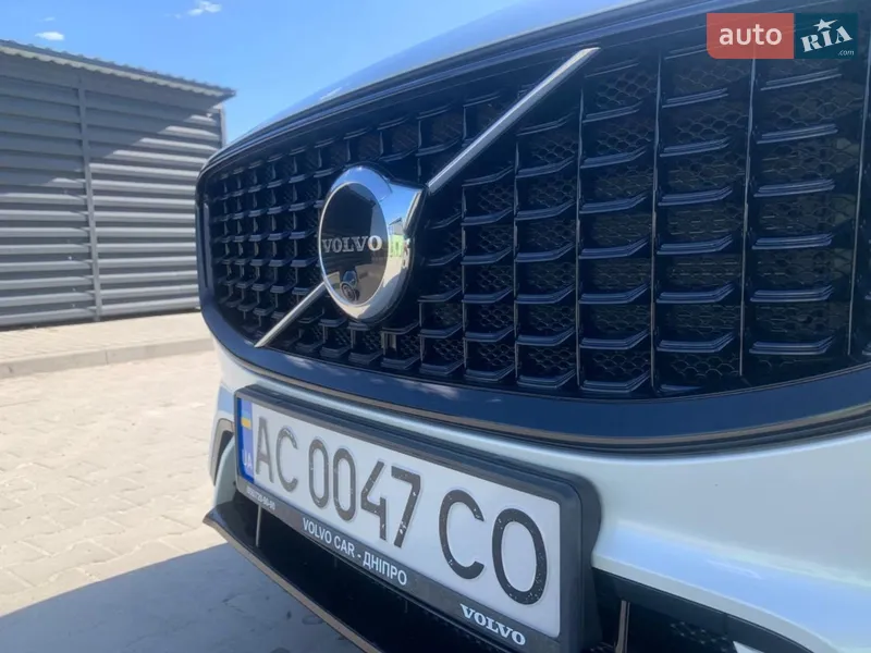 Volvo XC60 2023 VIN YV1UZK5V1P1322524 фото оголошення 16 з 75