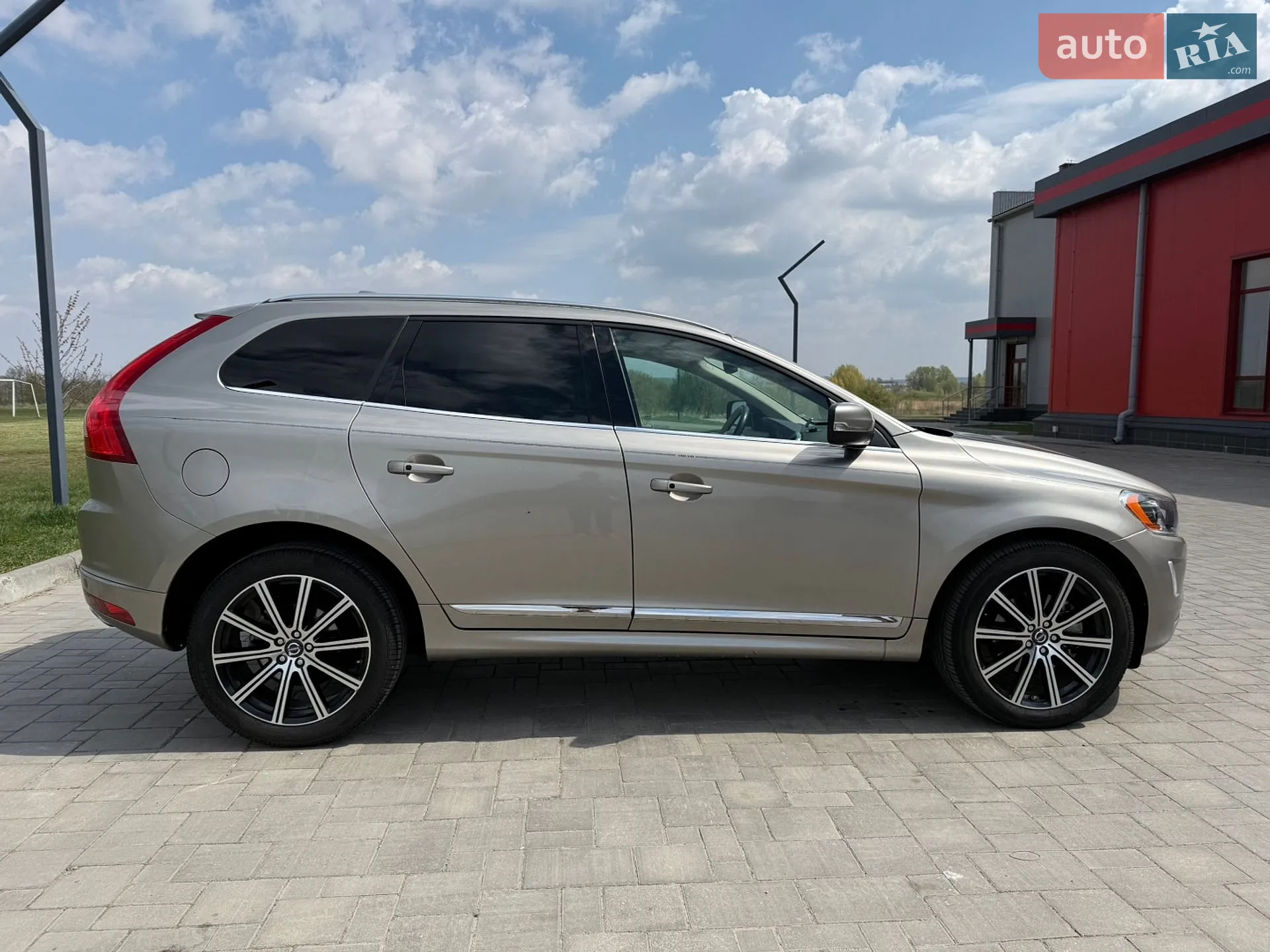 2015 Volvo XC60 - мініатюра 4